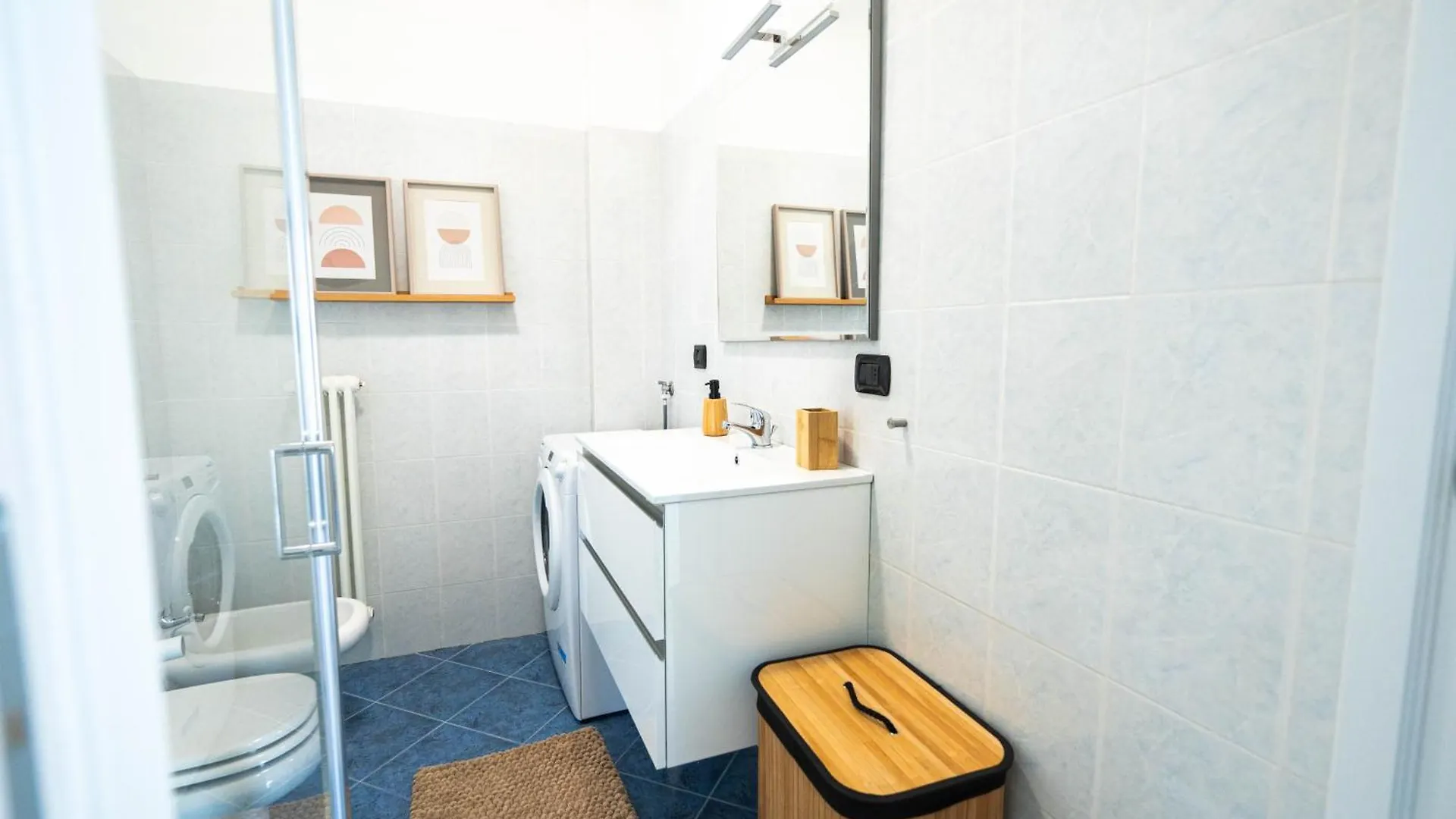 Appartement 20Min Dal Duomo Luxury Flat And Free Parking à Milan